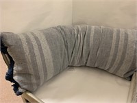 (10x bid) Hearth & Hand Decorative Pillow