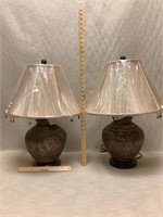 Pair of table lamps with shades