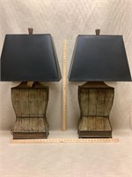 Pair of rectangular lamps with shades