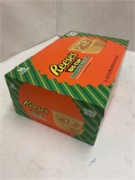 Reese's 16ct Peanut Brittle Big Cup Candy Box