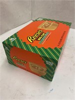 Reese's 16ct Peanut Brittle Big Cup Candy Box