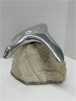 Hozelton Figurine On Stone