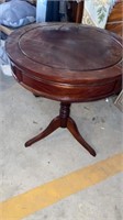 21 inch round drum table