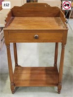 Country Victorian One Drawer Wash Stand
