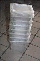7 PLASTIC FOOD PANS WITH COVERS