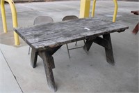 PICNIC TABLE & 2 CHAIRS