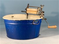 Antique Toy Wash Tub & Wringer Sample Size