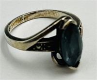 Sterling Silver & Blue Stone Ring Size 7