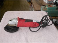 4 1/2" Angle Grinder - powers on
