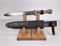 Theater Made Fighting Knife