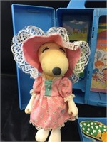 VINTAGE KNICKERBOCKER / SNOOPY'S BELLE