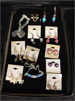 MIXED JEWELRY LOT / FASHION & NOVELTY PCS