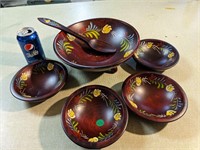 Set of 4 wood painted salad bowls/serving bowl