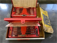 (2) Mac Tools  Tap and Die Sets, & Rivet Gun