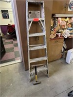 Aluminum 6ft Ladder and Sledge Hammer