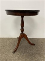 Mahogany round lamp table