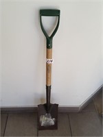 garden shovel
