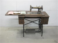 Vtg White Rotary Sewing Machine Table See Info