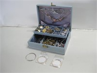 11"x 8"x 3" Vtg Jewelry Box W/Contents See Info