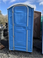 PORTABLE RESTROOM