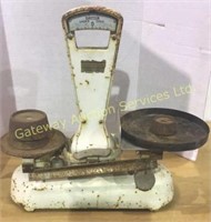 Vintage Dayton Scale with weights