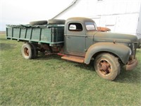 1947 INTERNATIONAL  K SERIES GRAIN TRUCK W/ WOOD