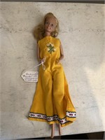 Barbie Mattel 1966 Philippines bl 4 pos bendable