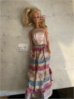 Mattel 1966 Philippines straight leg Barbie