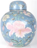 CHINESE PORCELAIN BLUE GLAZED FLOWER VASE