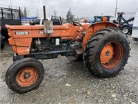 Kubota M7500 Tractor