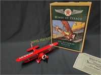 Wings of Texaco - 1931 Stearman 4D Biplane Bank