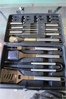 GRILL SET IN CASE- NEVER USED