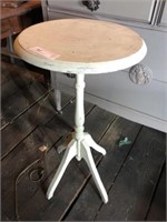 White Painted Wooden Plant Stand