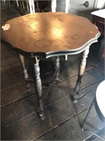 Pie Crust Parlor Table