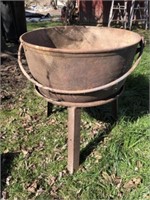 Cast Iron Butcher Kettle with Stand