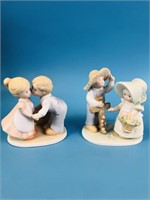 Lot of 2 " Circle of Friends " Figurines
