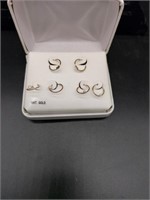 3sets 10kt gold earrings