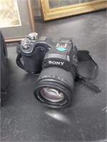 SONY dsc f828 digital camera w/case