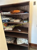 Wooden Shelf & 2 Electric Heaters -