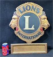 Old Lions International Sign