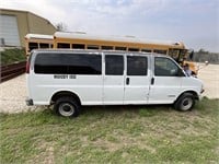 Offsite - 2002 Chevy 3500 Express Van
