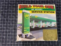 Byron 7 1pc BP Service Station Service Station 11x