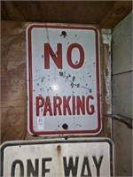 No parking sign 12inx18in.