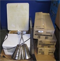 Pallet of Miscellaneous Kitchen Items