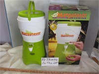 "Margarator" Frozen Margarita Machine
