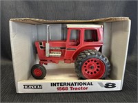 ERTL International 1568 Tractor 1:16 scale