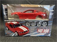 Hot Rod ‘05 Ford Mustang GT 1/24 scale