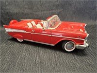1957 Chevrolet Bel Air Convertible 1:18 scale