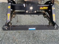Reese 5th Wheel Receiver Hitch