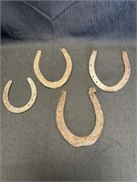 Vintage horseshoes, 4